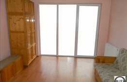 Inchiriere apartament cu 2 camere plus 2 balcoane, loc parcare, zona Eroilor