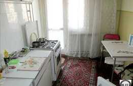Zona strazii Titulescu, de vanzare, 2 camere decomandate, 56 mp. Boxa inclusa!