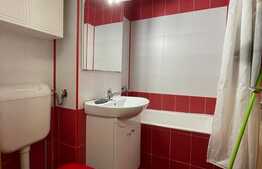 Garsoniera decomandata, 28 mp, balcon, zona strazii Cojocnei