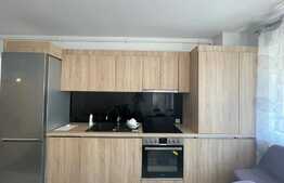 Apartament 4 camere, 87 mp, 2 balcoane, parcare, zona Petrom