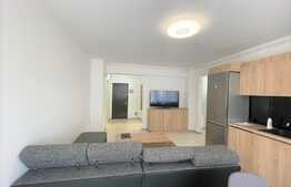 Apartament 4 camere, 87 mp, 2 balcoane, parcare, zona Petrom