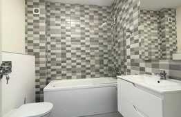 Apartament 4 camere, 87 mp, 2 balcoane, parcare, zona Petrom