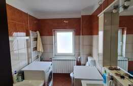 Apartament la cheie, parcare, curte privata, zona de case