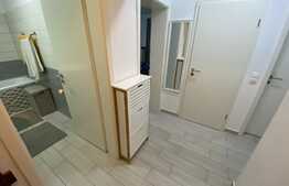 Apartament de 3 camere, decomandat, 67 mp, zona Tractorul