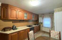 Apartament 3 camere, balcon, parcare, zona Sigma