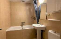 Apartament 3 camere, balcon, parcare, zona Sigma