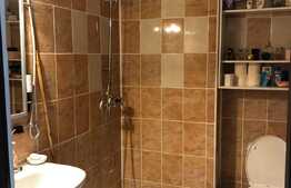 Apartament cu 3 camere, 95 mp, pe 2 niveluri, parcare