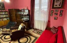 Apartament de 2 camere, decomandat, 55 mp, boxa, parcare, gradina, zona Dedeman