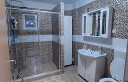Apartament 2 camere, decomandat, parcare, zona LIDL!
