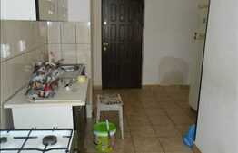 Apartrament 2 camere, 55 mp, decomandat, zona Billa