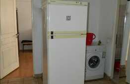 Apartrament 2 camere, 55 mp, decomandat, zona Billa