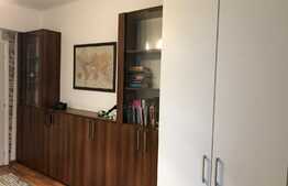 Apartament 2 camere, 50mp, decomandat, balcon, Centru