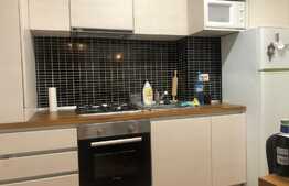 Apartament 2 camere, 50mp, decomandat, balcon, Centru