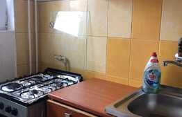 Garsoniera de 24, balcon, zona strazii Louis Pasteur 