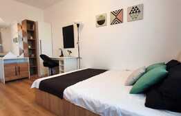 Apartament de 3 camere, 68 mp, parcare, zona Vivo