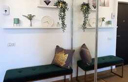 Apartament de 3 camere, 68 mp, parcare, zona Vivo