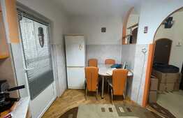 Apartament 2 camere, decomandat, parcare, zona Piata Marasti