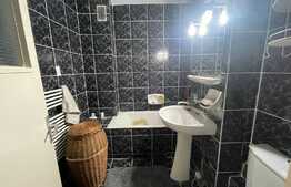 Apartament 2 camere, decomandat, parcare, zona Piata Marasti