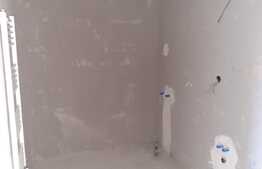 Apartament cu 2 camere, semifinisat, 48 mp., zona Terra