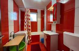 Apartament de 3 camere, 56 mp, parcare, zona strazii Fagului