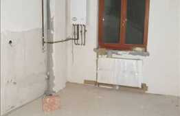 Vanzare 2 camere, 69 mp, semifininisat! ! Zona usor accesibila!