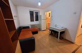 Apartament de 3 camere decomandate, in zona Piata Hermes