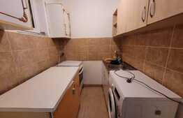 Apartament de 3 camere decomandate, in zona Piata Hermes