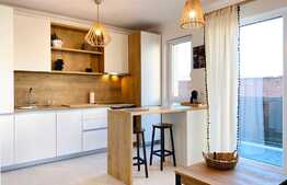 Apartament superb, 40 mp, prima inchiriere, garaj, zona Piata Abator