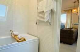 Apartament superb, 40 mp, prima inchiriere, garaj, zona Piata Abator