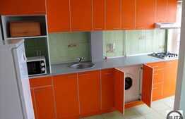 Apartament 3 camere de vanzare, 55 mp utili, zona Mehedinti