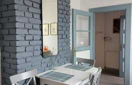 Apartament 65 mp, decomandat, imobil de tip vila, Central