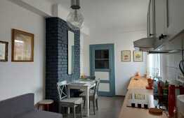 Apartament 65 mp, decomandat, imobil de tip vila, Central