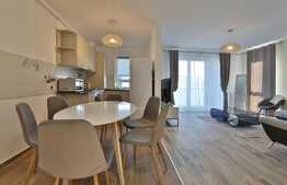 Apartament de 3 camere, cu terasa si parcare, zona Avantgarden