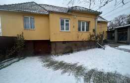 Casa in Sacele cu teren generos