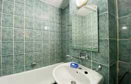 Apartament de 3 camere, decomandat, 70 mp, zona strazii Louis Pasteur