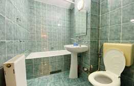 Apartament de 3 camere, decomandat, 70 mp, zona strazii Louis Pasteur