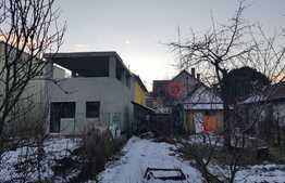 Oportunitate investiție ! Doua case individuale cu teren 641 mp !  