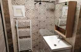 Apartament renovat, 2 camere decomandate, zona Iulius Mall!