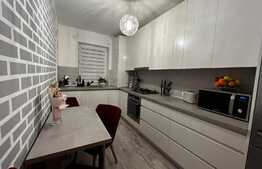 Apartament de 2 camere, 57 mp, decomandat, zona Bartolomeu 