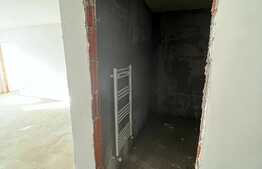 Apartament 3 camere, 73 mp, bloc nou, semifinisat, zona Fagului