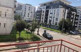 Garsoniera moderna, 34 mp, zona FSEGA