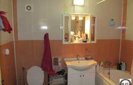 Vanzare 2 camere, 48 mp, decomandat, zona Florilor! Loc de parcare!