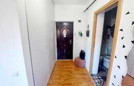 Apartament calduros, 2 semidecomandate, 61mp, parcare cu CF! Zona Porii