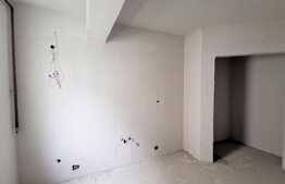 Apartament 2 camere decomandate, etaj intermediar, posibilitate de achizitie in rate!