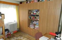 Apartament 2 camere decomandate, 54 mp, loc parcare, boxa, zona Iulius Mall!