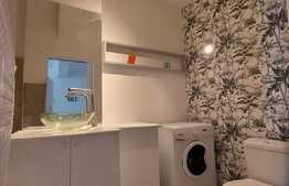 Apartament de 2 camere, balcon spatios! Zona Terra!