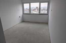 Apartament 3 camere, 75 mp