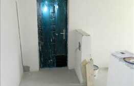 Apartament la mansarda, semifinisat, 2 camere decomandate, 56 mp. Loc de parcare