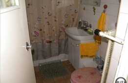 Vanzare 3 camere, decomandat, 65 mp, etaj intermediar, zona Jupiter