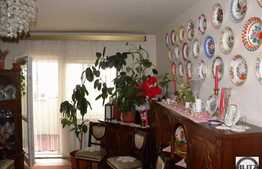 Vanzare 3 camere, decomandat, 65 mp, etaj intermediar, zona Jupiter